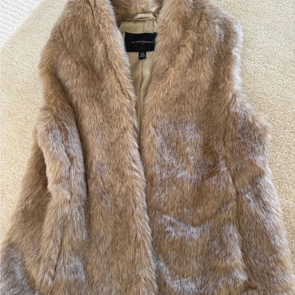 Banana Republic Tan Teddy Jacket - Picture 1 of 5